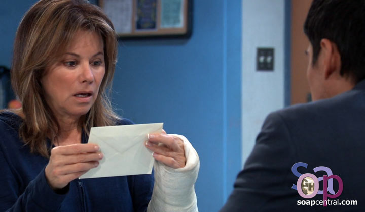 Alexis find something shocking in Ryan's mail